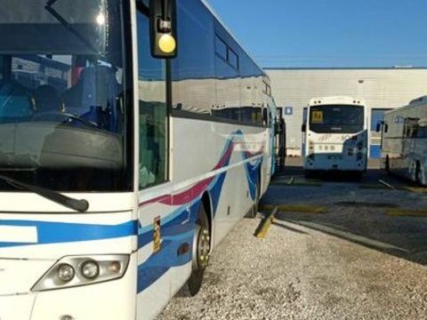 Car - Bus Car - Bus 2009 occasion Narbonne 93100