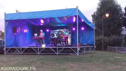 Podium / sc&egrave;ne - industrial equipment - entertainment... 10000 93100 Lonzac