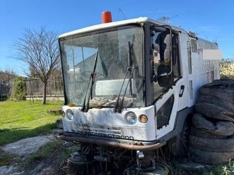 Engin de Chantier / BTP Engin de Chantier / BTP 1996 occasion Belmont-Tramonet 93100