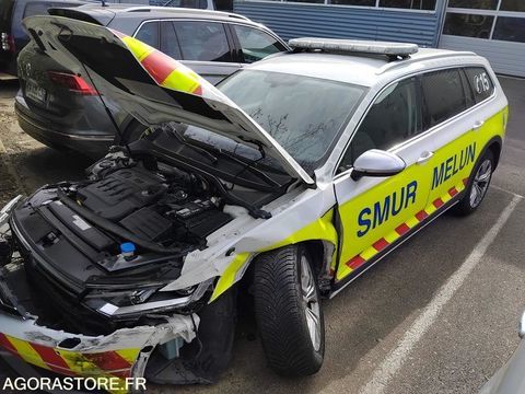 Volkswagen Passat WVWZZZ3CZKE104360  occasion Melun 93100