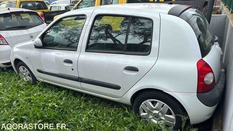 Renault Clio VF1BB0PEG32910796 2005 occasion Biguglia 93100