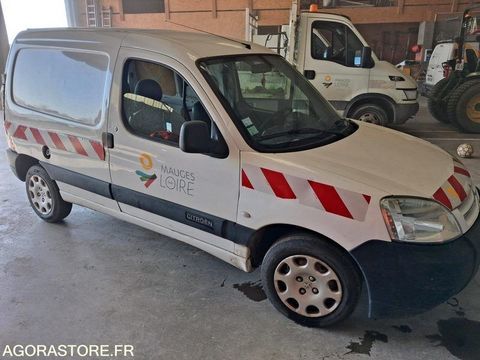 Citro&euml;n Berlingo VF7GBWJYB94147835 2004 occasion Mauges-Sur-Loire 93100