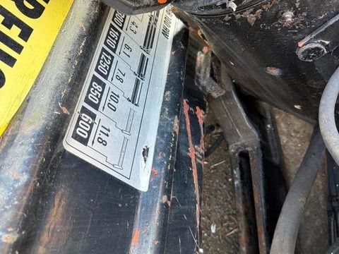 Utilitaire Pieces d&eacute;tach&eacute;es et accessoires Engins BTP  occasion Issoire 93100