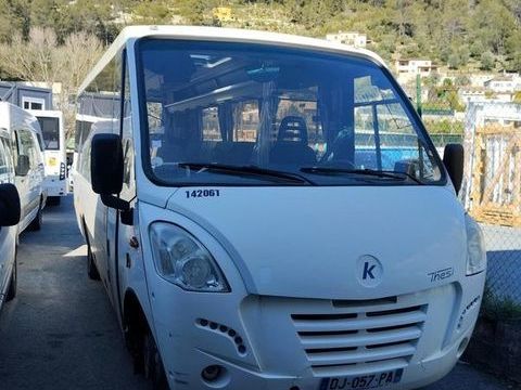 Car - Bus Car - Bus 2014 occasion Nice 93100