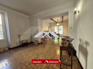  Immeuble � vendre 379 m�