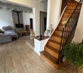  Maison � vendre 8 pi�ces 337 m�