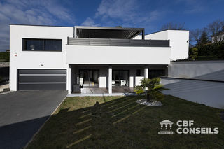  Maison � vendre 7 pi�ces 247 m�