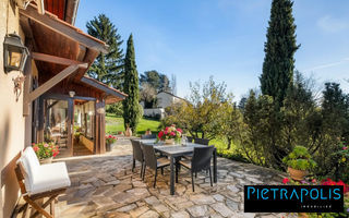  Maison � vendre 5 pi�ces 210 m�