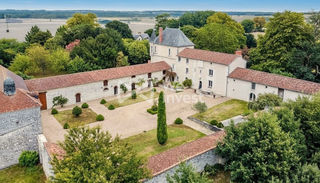  Propri�t�/ch�teau � vendre 15 + pi�ces 530 m�