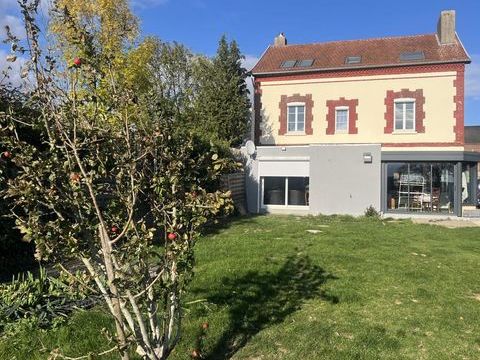   Maison avec du potentiel Maison - 6 pi�ce(s) - 161 m�