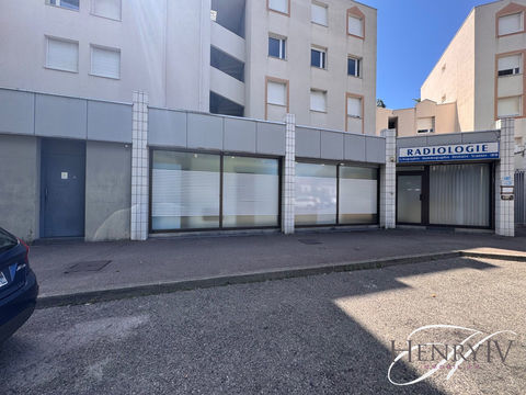 LOCAL COMMERCIAL 170000 38600 Fontaine