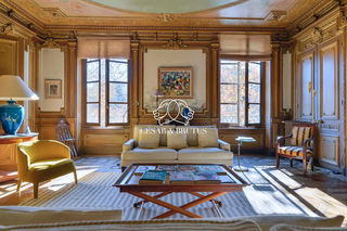  Appartement � vendre 7 pi�ces 339 m�