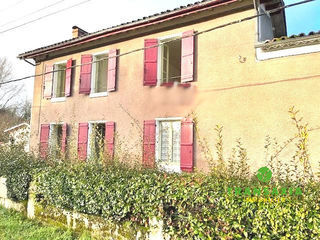  Maison � vendre 8 pi�ces 198 m�