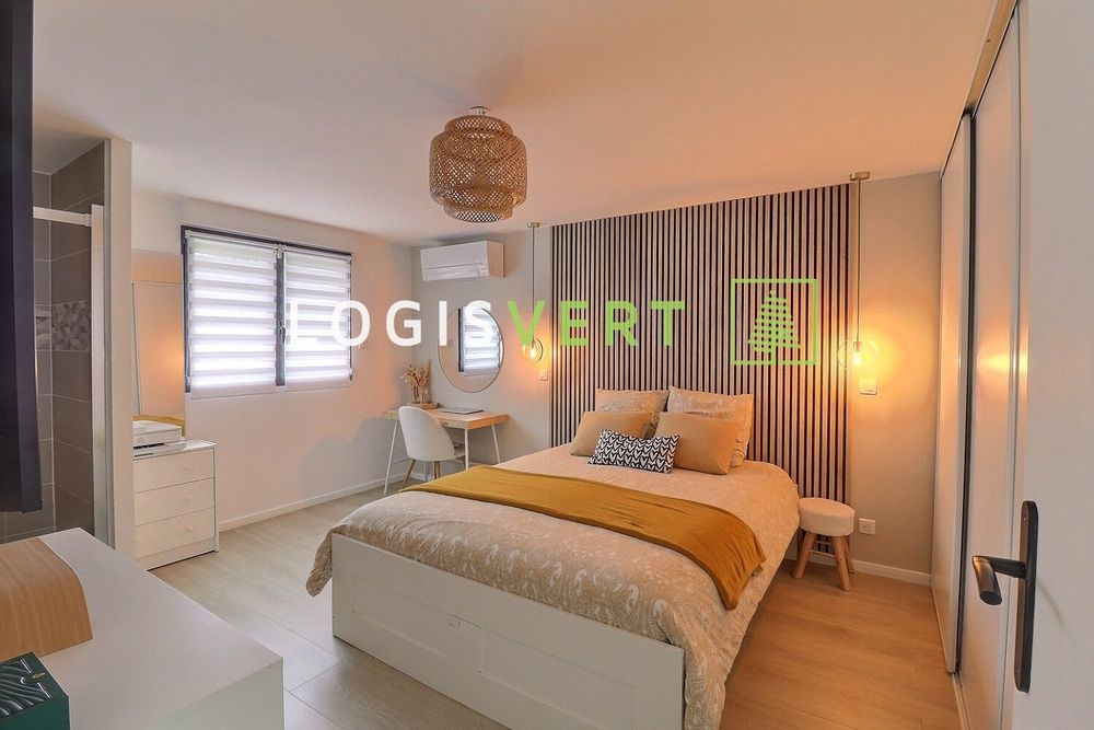 � vendre  Maison Bi�vres (91570)