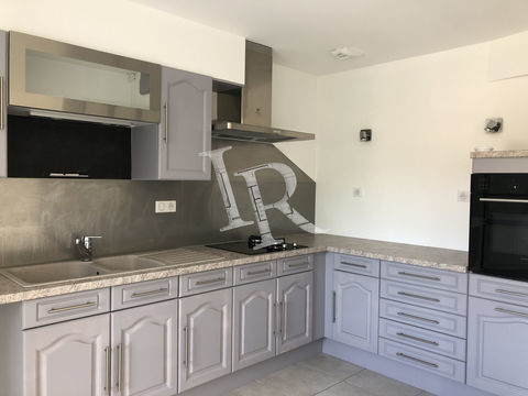   Appartement T3 Aiguilhe Appartement - 3 pi�ce(s) - 70 m�