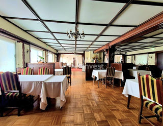  Immeuble � vendre 2086 m�