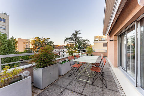   APPARTEMENT DUPLEX 4 PIECES -GARAGE DOUBLE Appartement - 4 pi�ce(s) - 96 m�