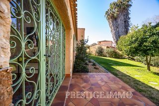  Maison � vendre 10 pi�ces 298 m�