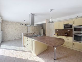  Maison � vendre 6 pi�ces 163 m�