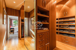  Maison � vendre 9 pi�ces 274 m�