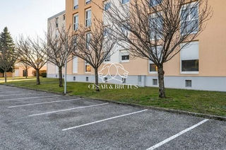  Parking / Garage � vendre 300 m�
