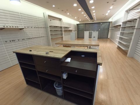 VENTE BOUTIQUE 128m&sup2; CC CORA (Futur CARREFOUR) 162600 87280 Limoges