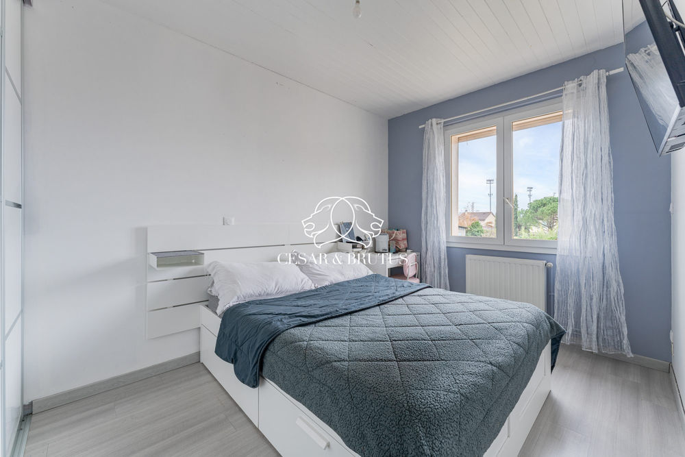 � vendre  Maison Vaulx-en-Velin (69120)