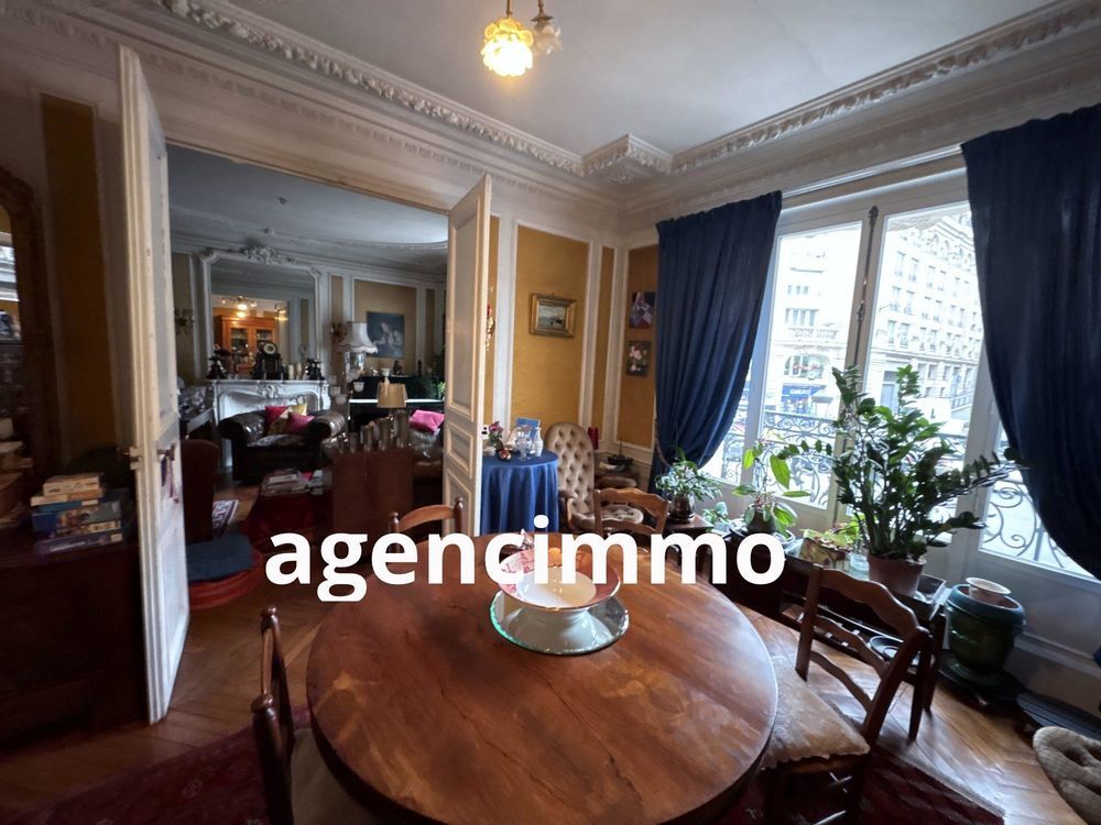 � vendre  Appartement Paris 18