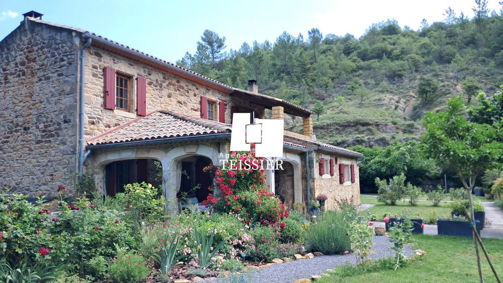 � vendre  Maison Banne (07460)