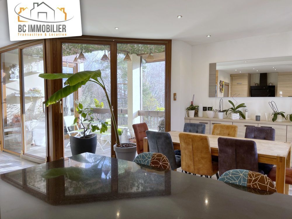 � vendre  Appartement Pr�vessin-Mo�ns (01280)