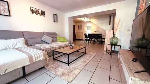   Maison mitoyenne d'un c�t� Maison - 6 pi�ce(s) - 155 m�