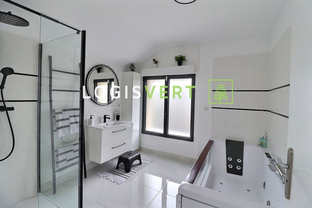 � vendre  Maison Bi�vres (91570)