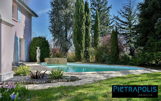  Maison � vendre 9 pi�ces 278 m�