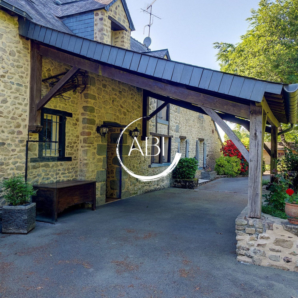 � vendre  Maison Saint-Georges-Buttavent (53100)