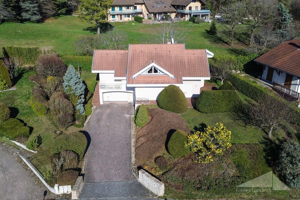 � vendre  Maison Gex (01170)