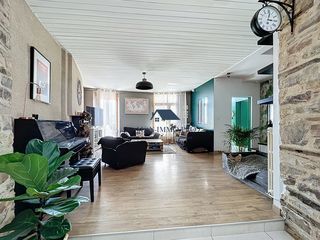  Maison � vendre 9 pi�ces 210 m�