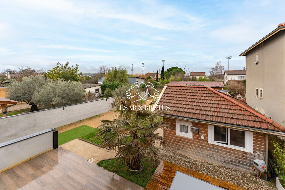 � vendre  Maison Vaulx-en-Velin (69120)