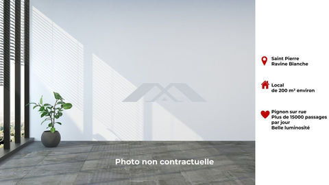 Local 200 m&sup2; emplacement de choix Saint Pierre 4000 97410 Saint-pierre