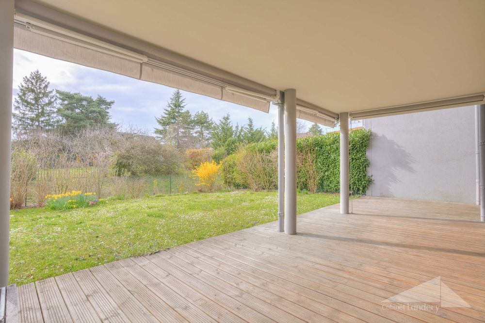 � vendre  Appartement Pr�vessin-Mo�ns (01280)