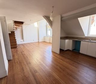  Appartement � louer 3 pi�ces 63 m� Grenoble