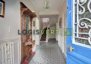  Maison � vendre 10 pi�ces 240 m�