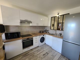  Appartement � louer 5 pi�ces 84 m�