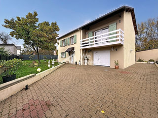  Maison � vendre 9 pi�ces 132 m�