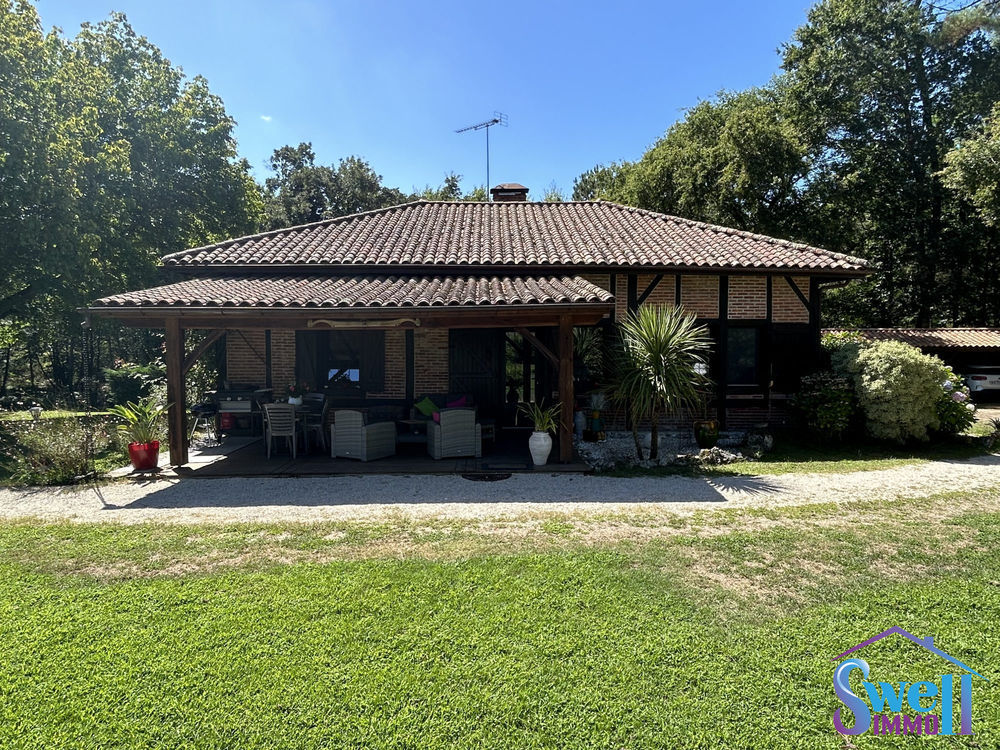 � vendre  Maison Magescq (40140)