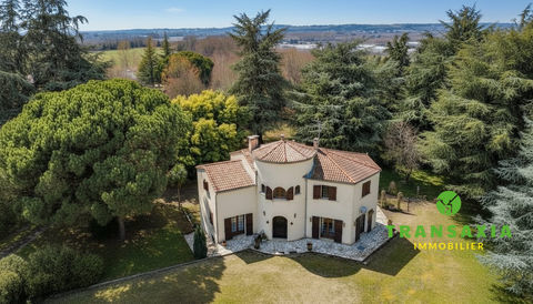  Villa n�o-proven�ale de caract�re, grand parc arbor� Maison - 10 pi�ce(s) - 234 m�
