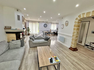  Maison � vendre 9 pi�ces 200 m�