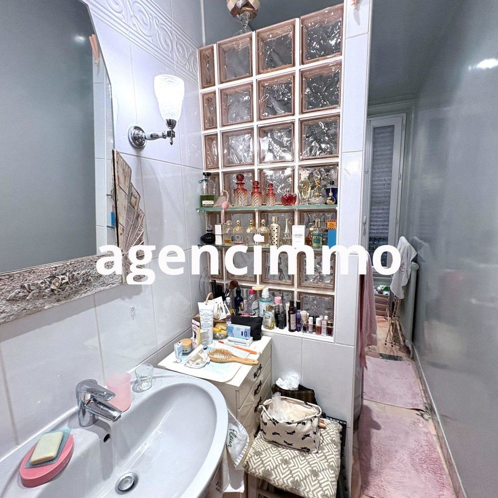 � vendre  Appartement Paris 18