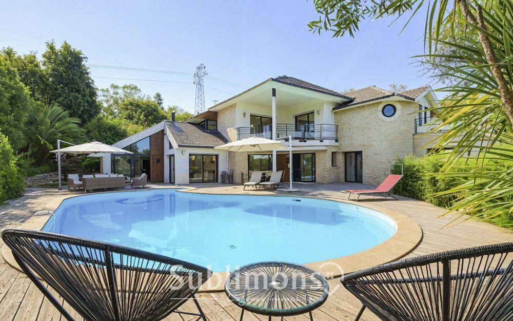 � vendre  Maison Vannes (56000)