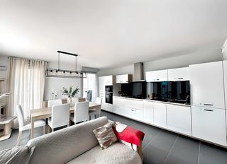  Appartement � vendre 4 pi�ces 84 m�