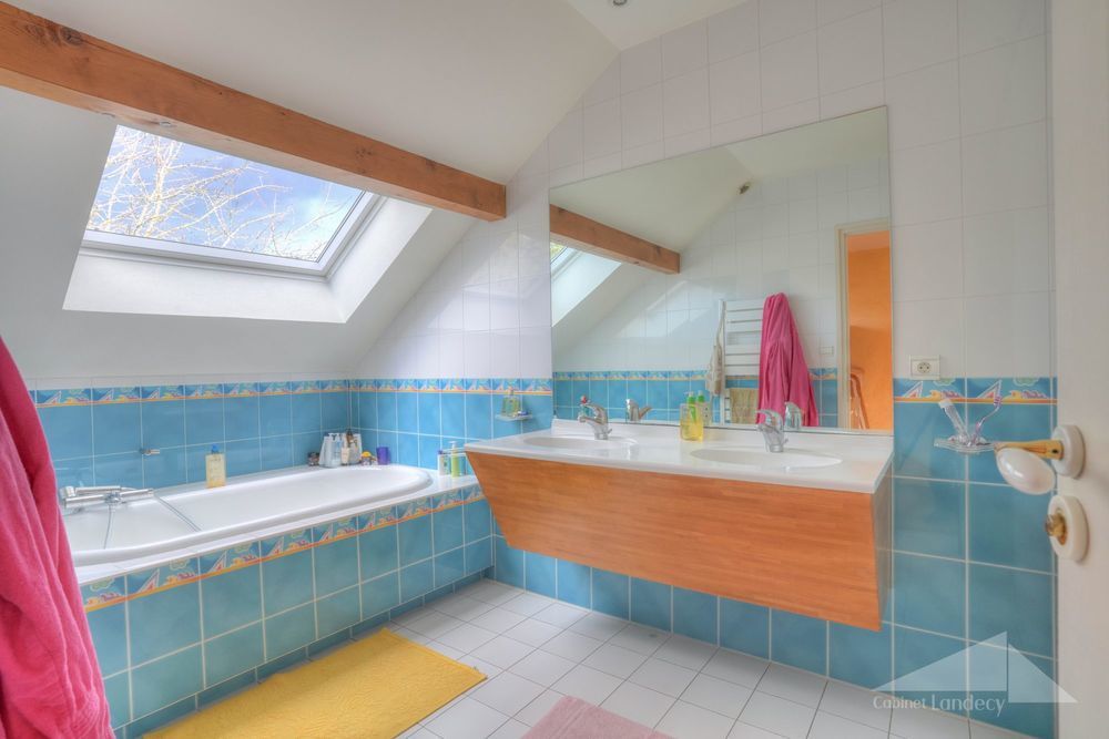 � vendre  Maison Gex (01170)